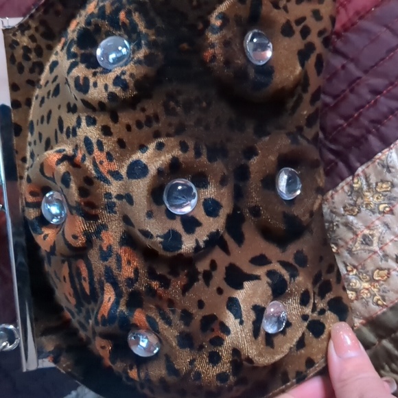 ANEMONE* lady octopus velvet leopard molded bag w silvertone hardware snap top - Picture 8 of 15